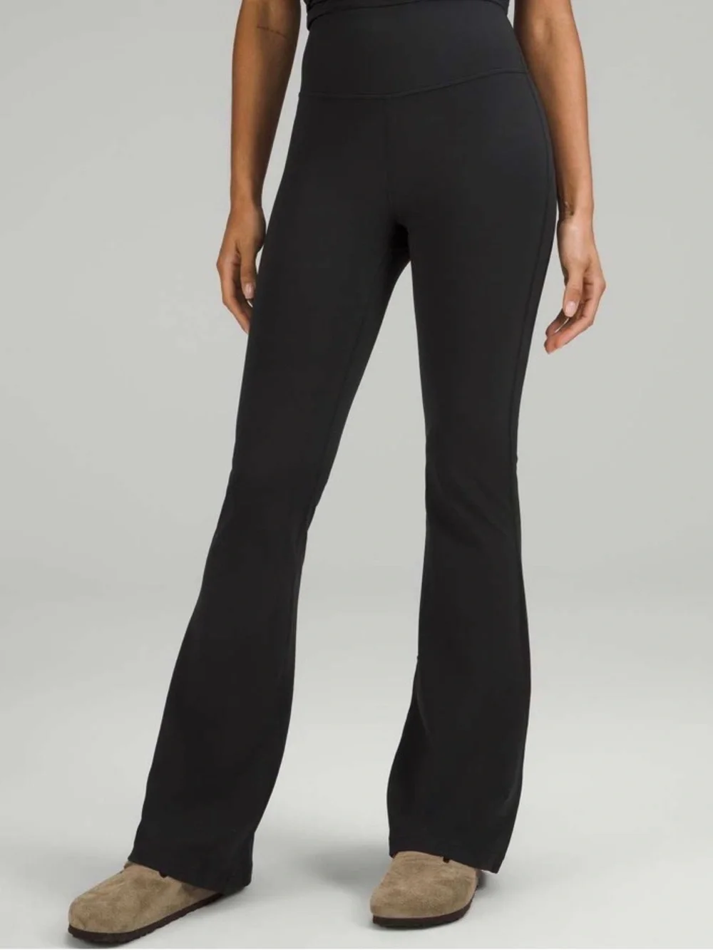 Lululemon Groove Super High Rise Flared Pant Size 4
